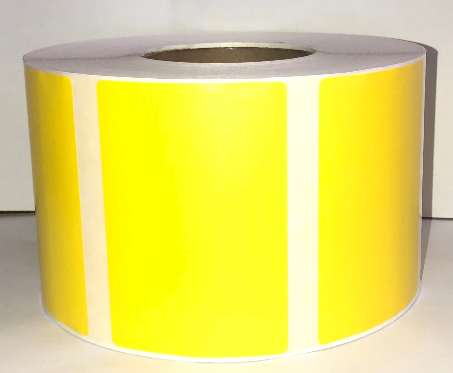 etiquettes-rive-sud,Étiquettes couleur 4.25" X 2.875" transfert thermique en rouleau sur core 3"