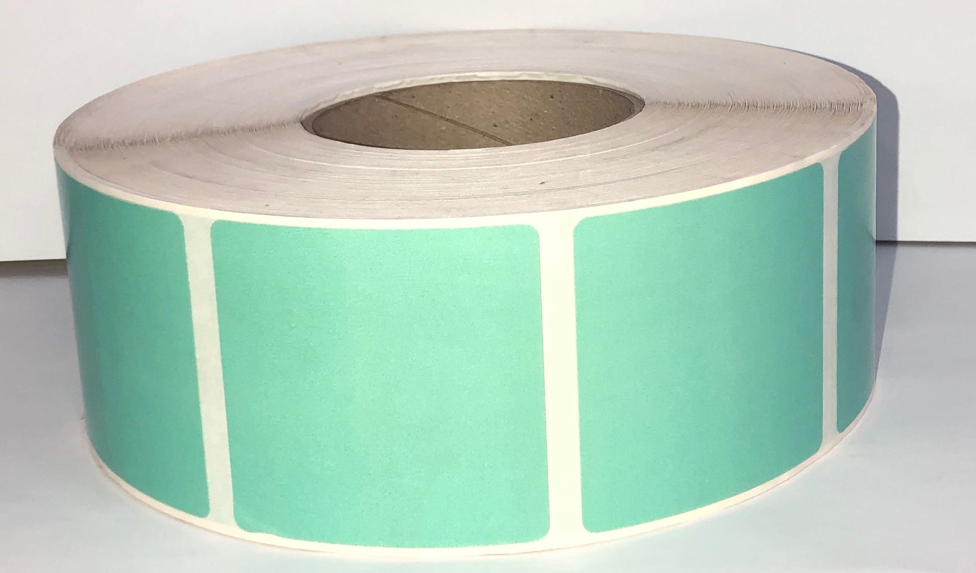etiquettes-rive-sud,Étiquettes couleur 2.50" X 2.50" transfert thermique en rouleau sur core 3"